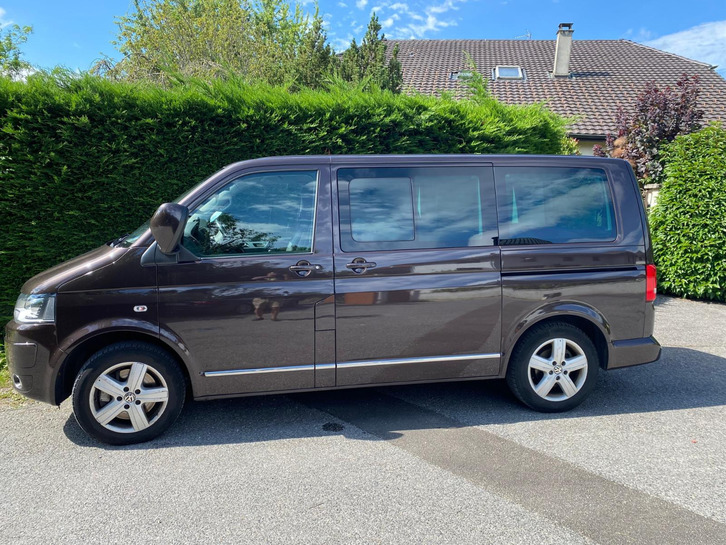 VW T5 Multivan 2.0 Bi-TDI 4Motion DSG Neumotor VW VW T5 Multivan 2.0 Bi-TDI CR HL Prem. 4Motion DSG
