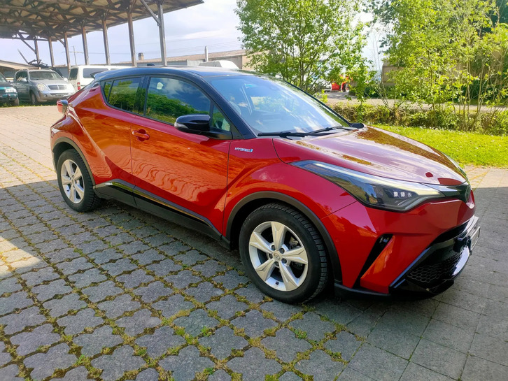 Toyota C-HR 2.0 VVTi HSD GR Sport â?? Top SUV Toyota Toyota C-HR 2.0 VVTi HSD GR Sport