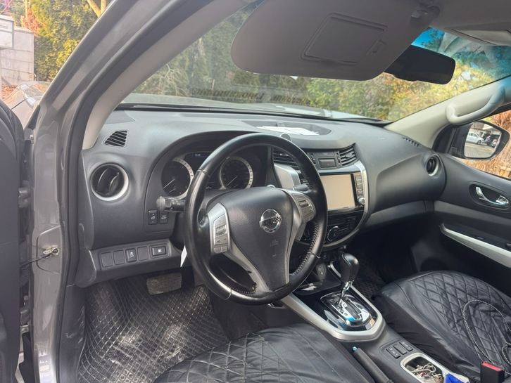 Nissan Navara 2.3 dCi Double Cab Tekna â?? Top Ausstattung Nissan Nissan Navara 2.3 dCi Double Cab Tekna