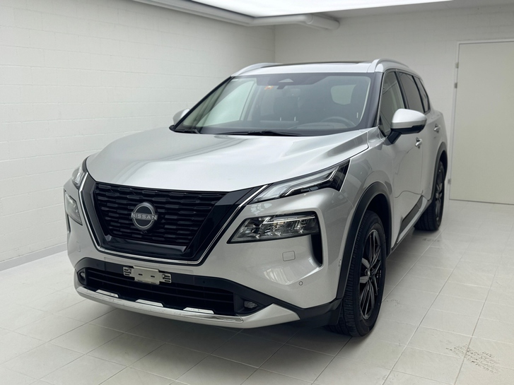 Nissan X-Trail 1.5 VC-T Tekna+ e-4orce, 7 Sitzer Nissan Nissan X-Trail 1.5 VC-T Tekna+ e-4orce 7P