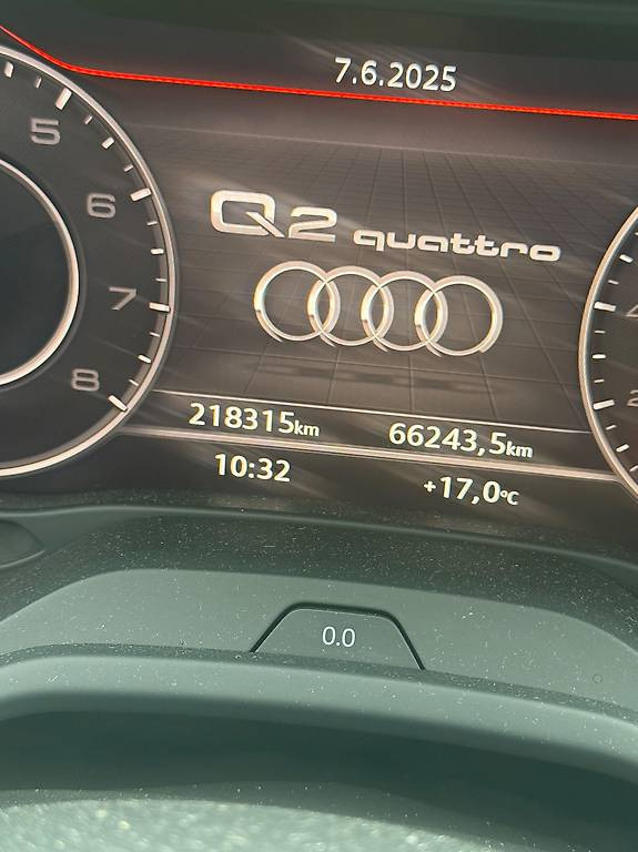 Audi Q2 2.0 TFSI quattro | Top Zustand & VB Audi Audi Q2 2.0 TFSI quattro S-Tronic