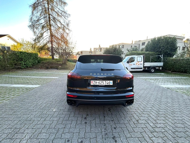 Porsche Cayenne 3.0 V6 TDI - Luxus-SUV in Top Zustand Porsche Porsche Cayenne 3.0 V6 TDI TipT