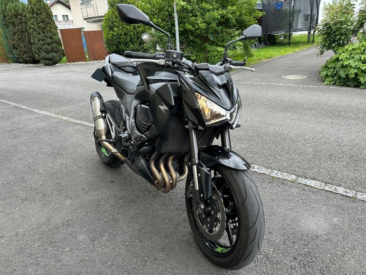 Kawasaki Z800 ABS gebraucht kaufen Schweiz KAWASAKI KAWASAKI Z 800 ABS