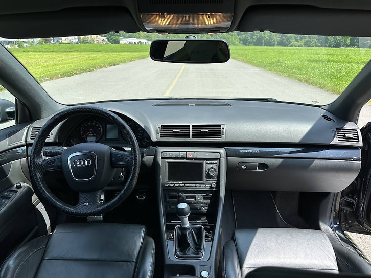 Audi RS4 Avant 4.2 V8 quattro Black Edition Audi Audi RS4 Avant 4.2 V8 quattro