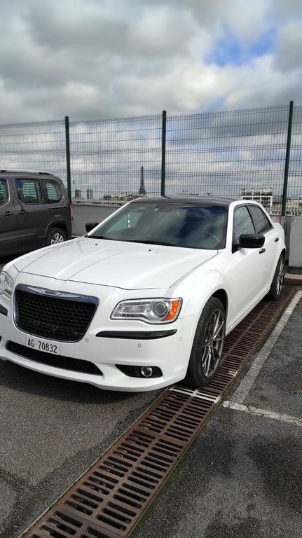 Lancia Thema 3.6 V6 AWD - Seltene Umrstung Lancia Lancia Thema 3.6 V6 Platinum 4x4