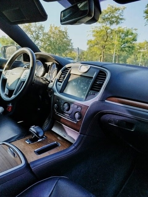 Lancia Thema 3.6 V6 AWD - Seltene Umrstung Lancia Lancia Thema 3.6 V6 Platinum 4x4
