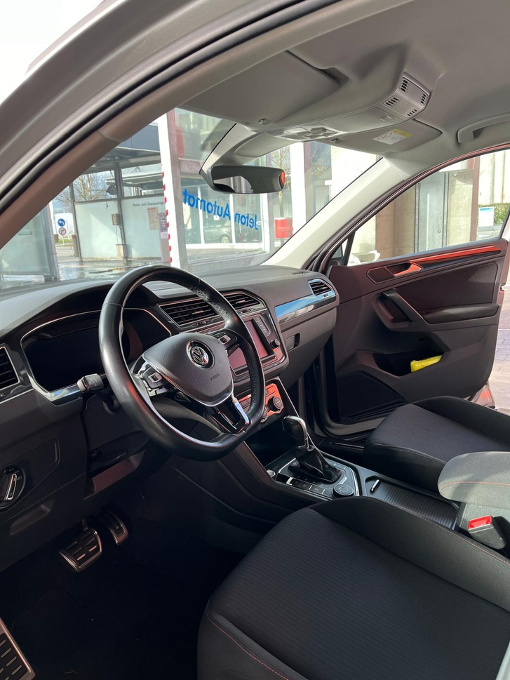 VW Tiguan 1.4 TSI Sound DSG - Top Features VW VW Tiguan 1.4 TSI Sound DSG
