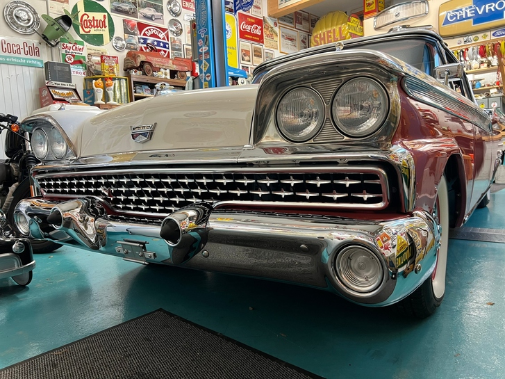 Ford 500 Sunliner - Restaurierter Klassiker CHF Ford Ford 500 Sunliner