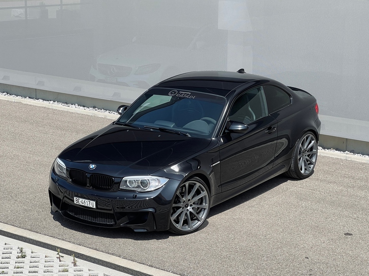 BMW 1er Coupe E82 M mit Tuning & Top-Ausstattung BMW BMW 1er Reihe E82 Coupé M