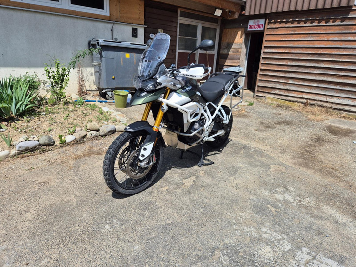 Triumph Tiger 900 Rally Pro - Kraftvolle Reiseenduro TRIUMPH TRIUMPH Tiger 900 Rally Pro