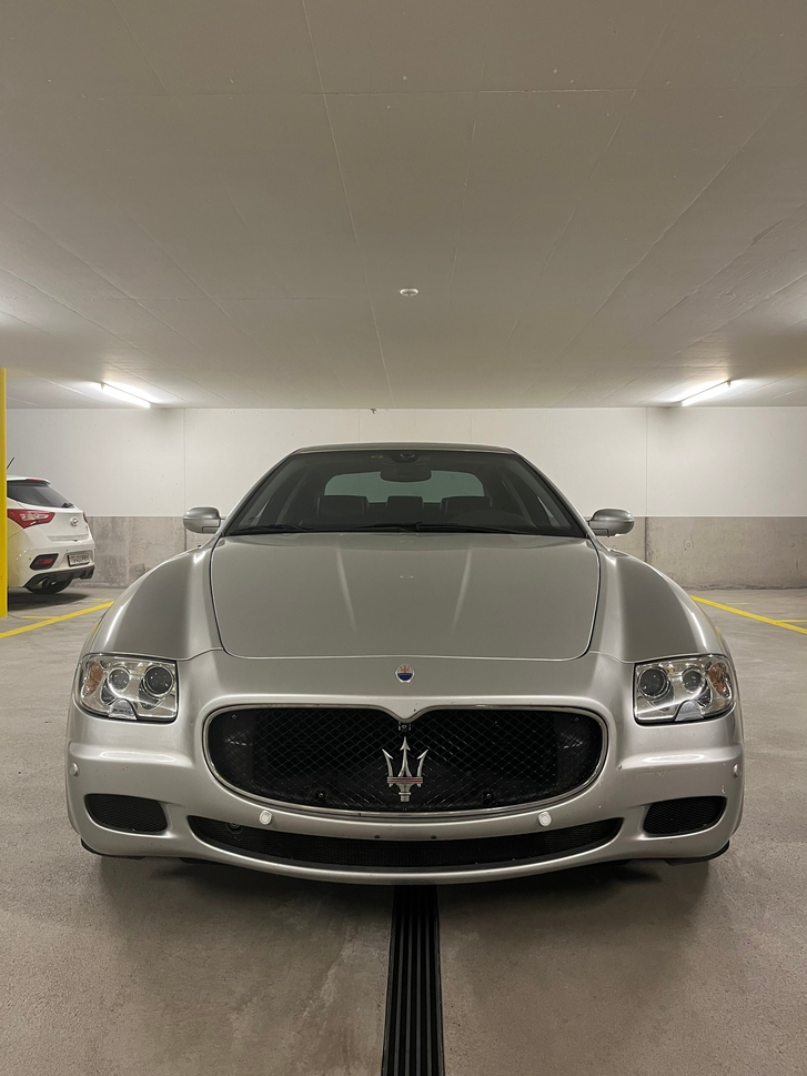 Maserati Quattroporte 4.2 V8 Sport GT - Luxusauto kaufen Maserati Maserati Quattroporte 4.2 V8 Sport GT