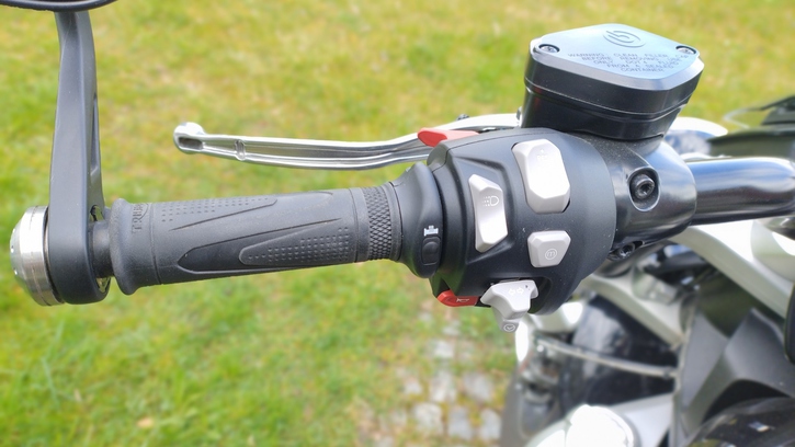 Triumph Rocket 3 GT - Erstbesitz, top Zustand TRIUMPH TRIUMPH Rocket 3 GT