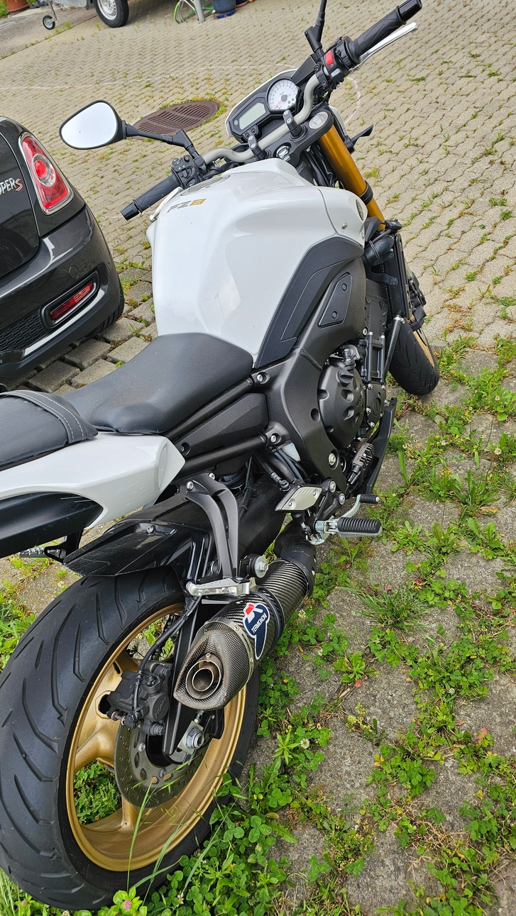 Yamaha  FZ8 N ABS