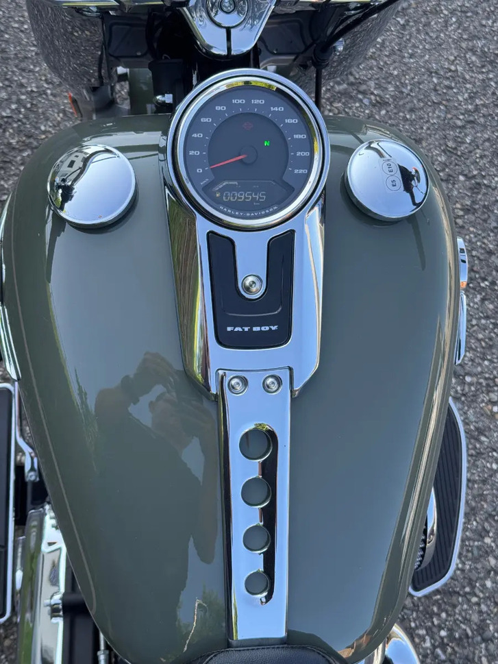 Harley-Davidson Fat Boy 114: Stilvoll und kraftvoll HARLEY-DAVIDSON HARLEY-DAVIDSON FLFBS Fat Boy 114