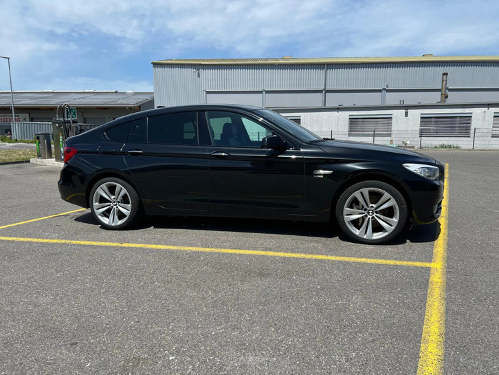 BMW 530GT F07 xDrive: Komfort & Dynamik BMW BMW 5er Reihe F07 Gran Turismo 530d xDrive