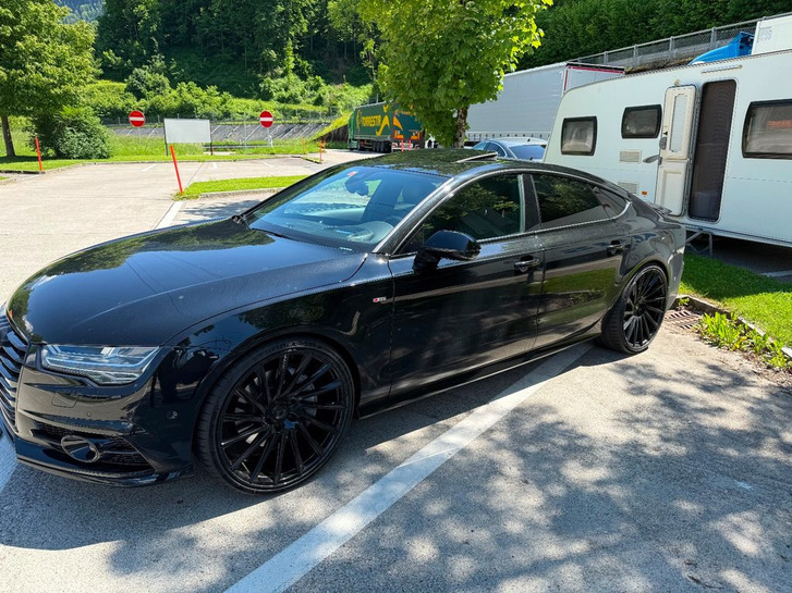 Luxuriöser Audi A7 Sportback 3.0 TDI Quattro Audi Audi A7 Sportback 3.0 V6 TDI 320 quattro