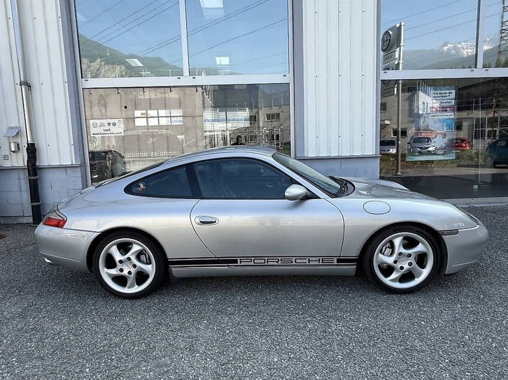 Porsche 911 Carrera 4 - Sportwagen in gutem Zustand Porsche Porsche 911 Coupé 3.4 Carrera 4