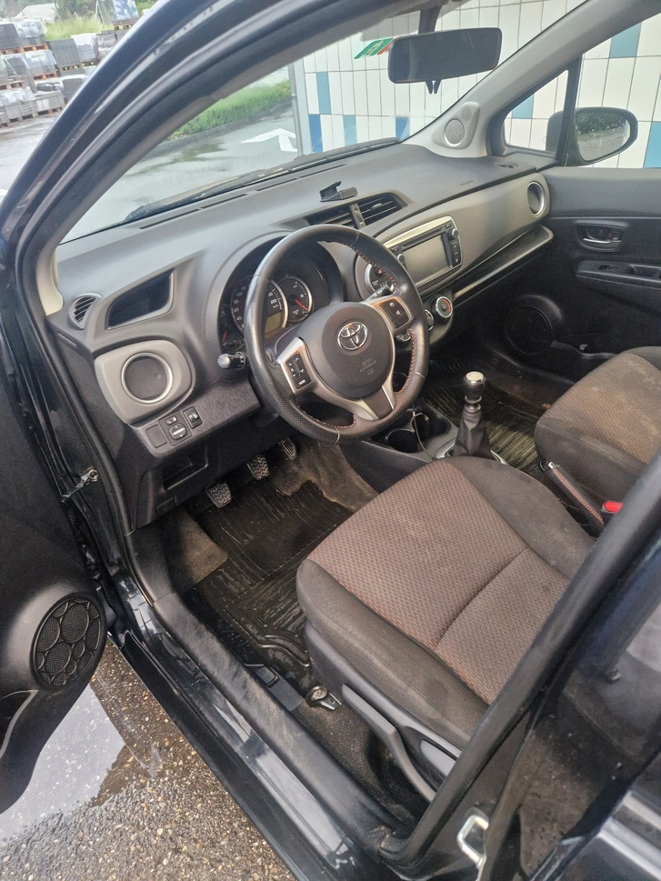 Toyota Yaris 1.33 VVT-i Luna in Top Zustand Toyota Toyota Yaris 1.33 VVT-i Luna