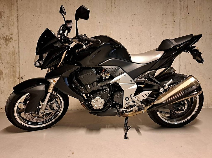 KAWASAKI  Z 1000