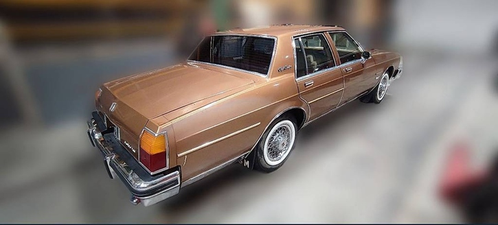 Oldsmobile  Delta 88 Royale
