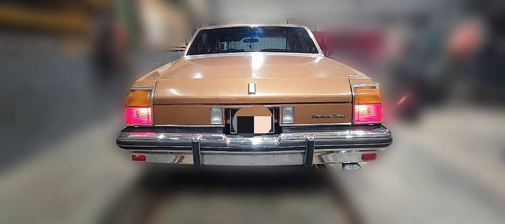 Oldsmobile  Delta 88 Royale