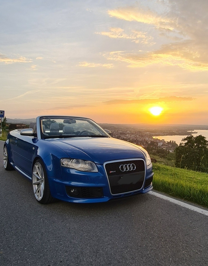 Audi RS4 Cabriolet 4.2 V8 quattro