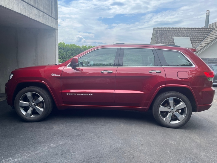 Jeep Grand Cherokee Overland V8 HEMI zu verkaufen Jeep Jeep Grand Cherokee 5.7 V8 HEMI Overland