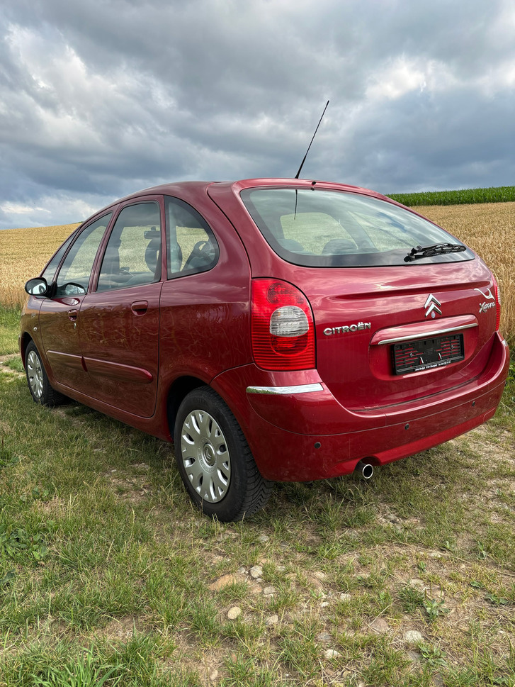 Citroën Xsara Picasso 1.6i 110 X - Top Zustand Citroën Citroën Xsara Picasso 1.6i 110 X