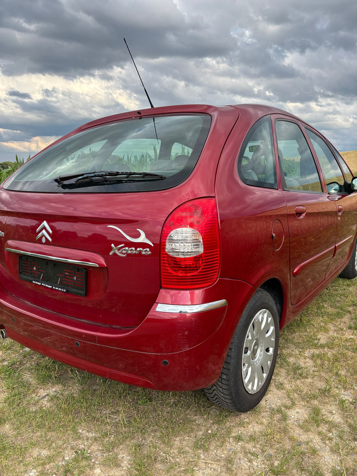 Citroën Xsara Picasso 1.6i 110 X - Top Zustand Citroën Citroën Xsara Picasso 1.6i 110 X