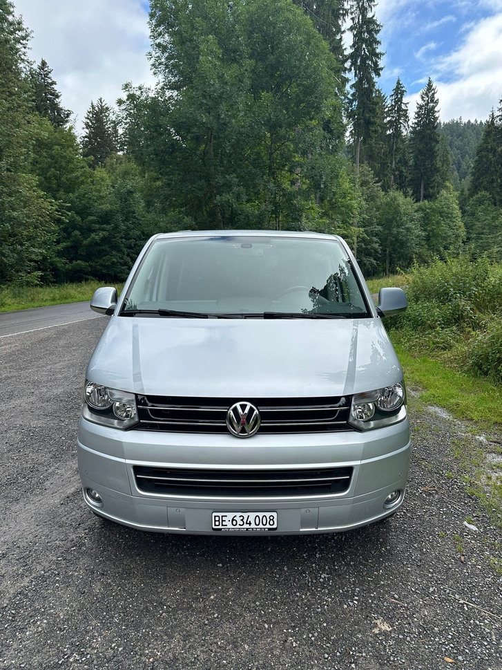 VW T5 Multivan 2.0 TDI - Top Ausstattung, gepflegt VW VW T5 Multivan 2.0 TDI 180 BMT FA Cup DSG 4m