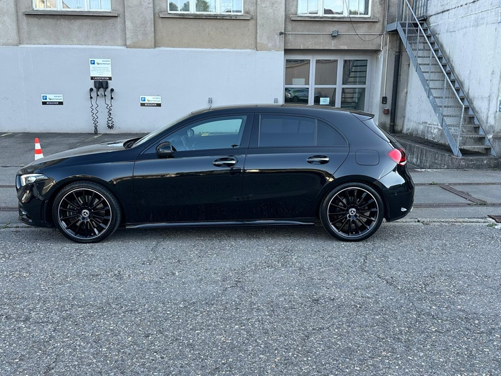 Mercedes-Benz A-Klasse W177 A 250 AMG Line 4m