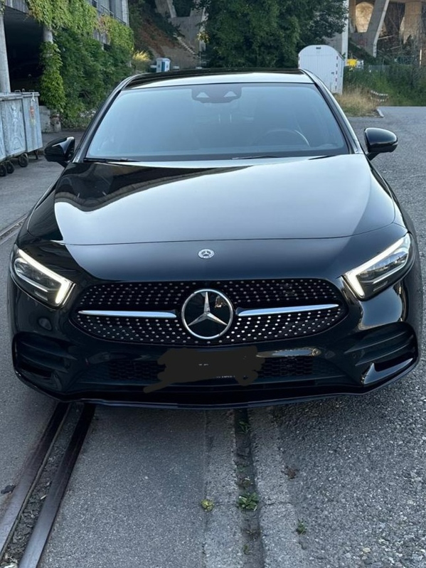 Mercedes-Benz A-Klasse W177 A 250 AMG Line 4m
