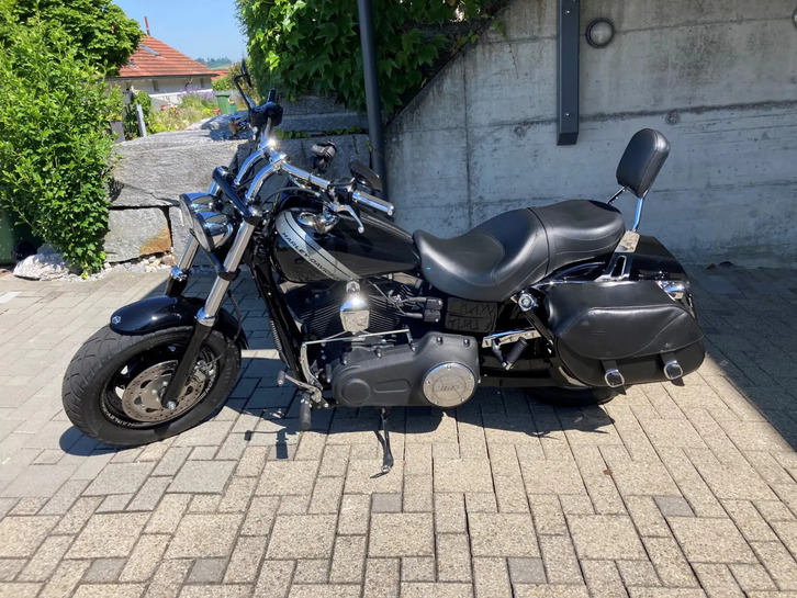 HARLEY-DAVIDSON FXDF Dyna Fat Bob 103 ABS