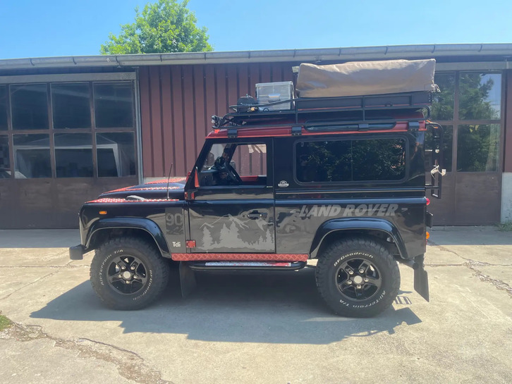 Land Rover Defender 90 2.5 Tdi  St.Wagon