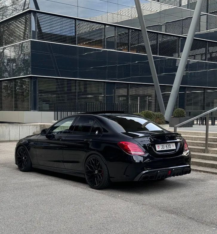 Mercedes-Benz C-Klasse W205 C 63 S AMG
