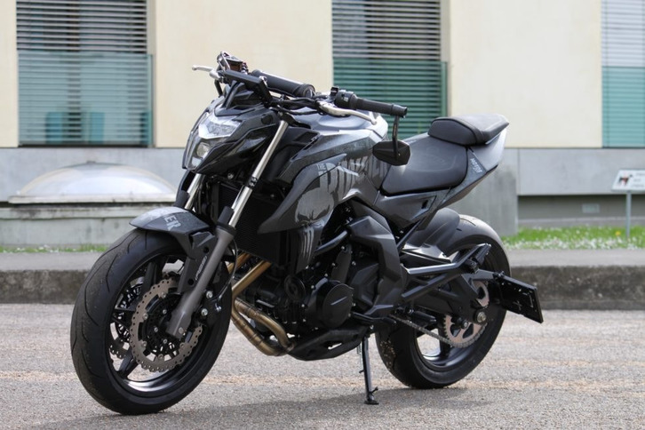 CFMOTO 700MT Punisher - Sportliches Motorradangebot CFMOTO CFMOTO 700MT Punisher