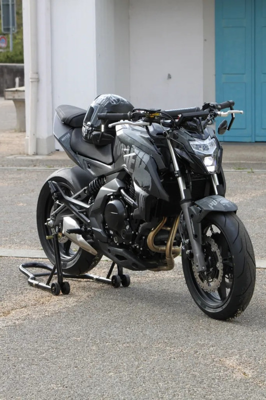 CFMOTO 700MT Punisher - Sportliches Motorradangebot CFMOTO CFMOTO 700MT Punisher