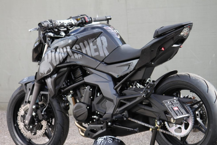 CFMOTO 700MT Punisher - Sportliches Motorradangebot CFMOTO CFMOTO 700MT Punisher