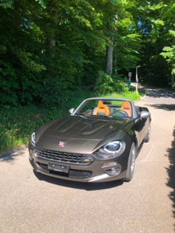 Fiat 124 Spider Lusso - Limitierte Auflage Nr. 9/15 Fiat Fiat 124 Spider 1.4 MultiAir Lusso