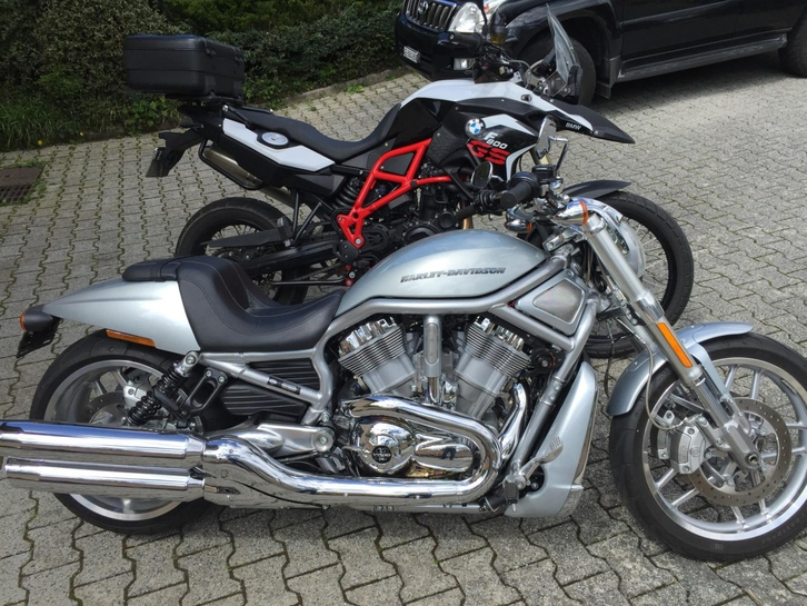 HARLEY-DAVIDSON VRSCDX Night Rod Special ABS