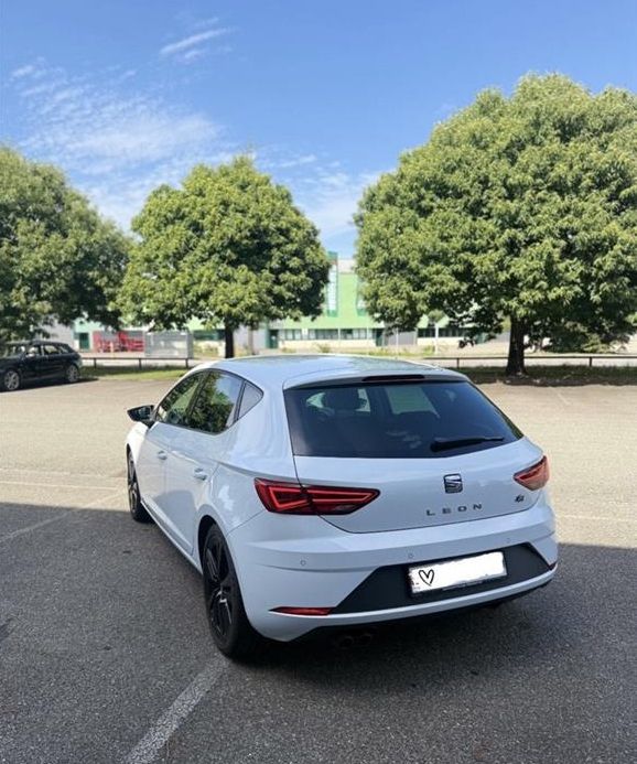 SEAT Leon 1.8 TSI Swiss FR