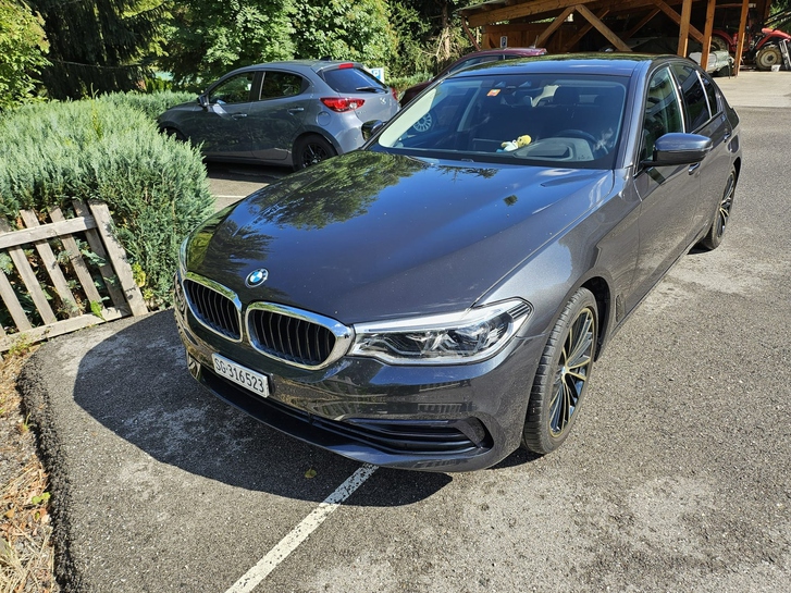 BMW 5er Reihe G30 530d xDrive SAG