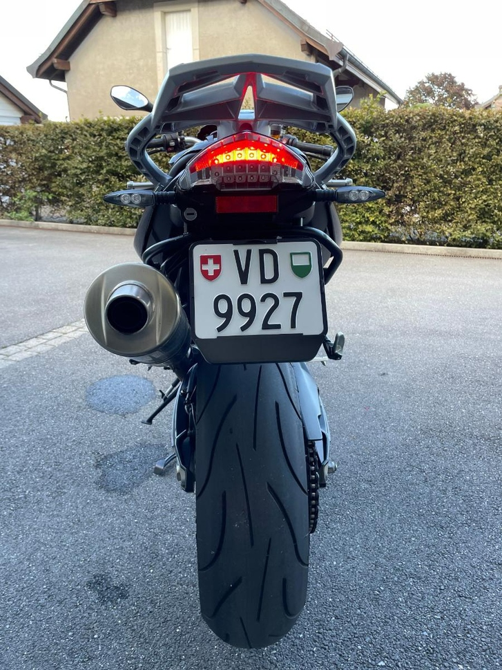 BMW F 800 R