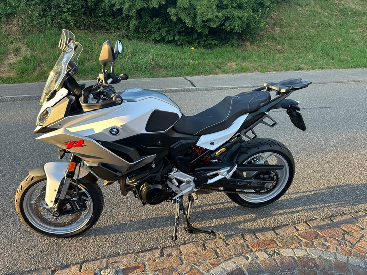BMW F 900 XR A2 ABS â?? Perfekte Wahl für Einsteiger BMW BMW F 900 XR A2 ABS