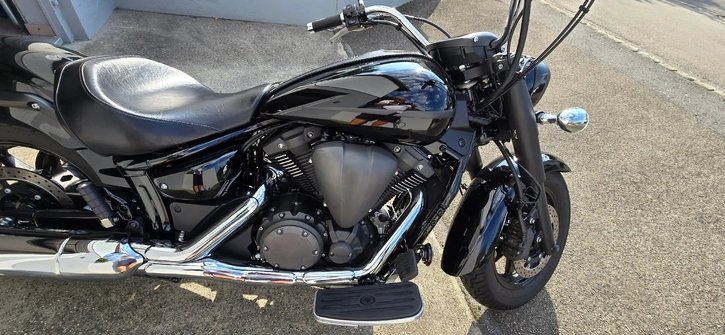 Yamaha  XVS 1300 A Midnight Star UBS