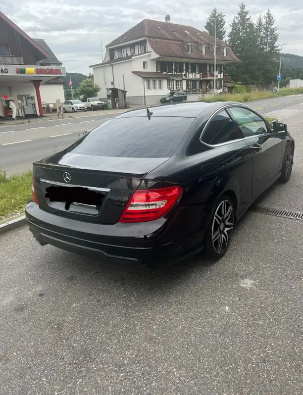 Mercedes-Benz C 180 Coupé - Perfekte Ausstattung Mercedes-Benz Mercedes-Benz C-Klasse C204 Coupé C 180