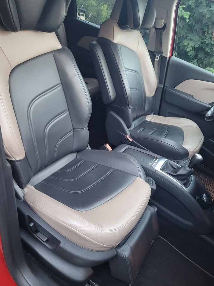 CitroÃ«n C4 Picasso 1.6 THP 155 Exclusive