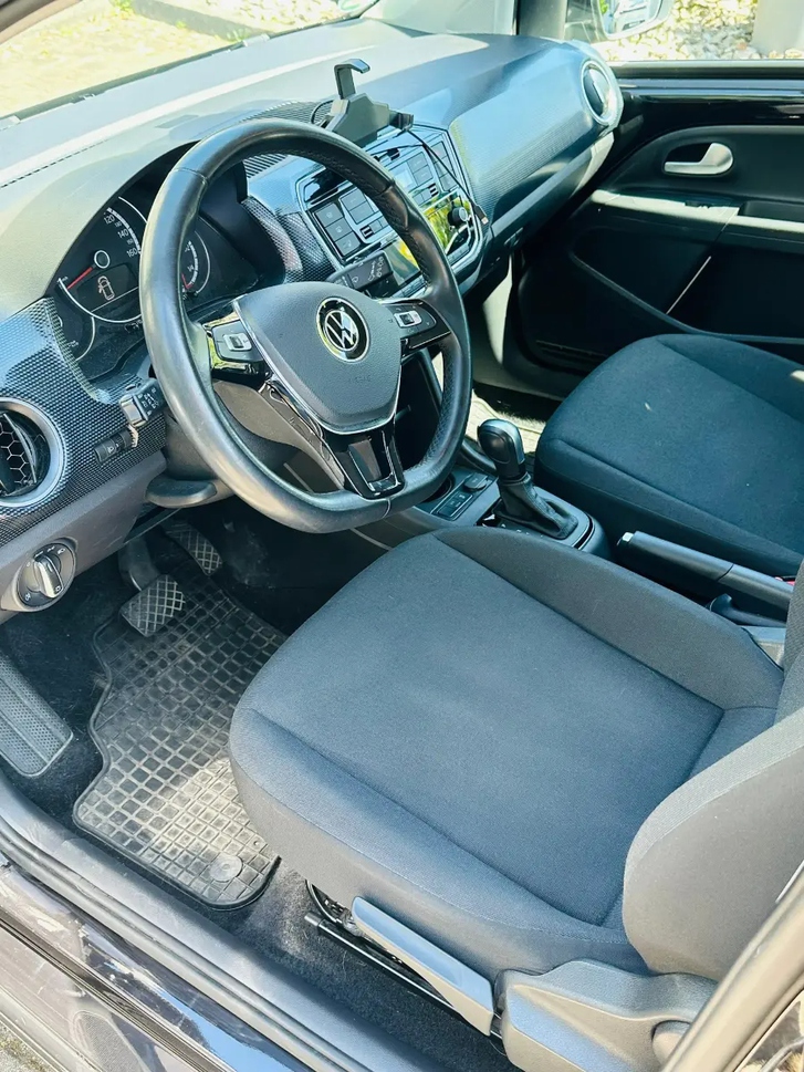 VW Up e