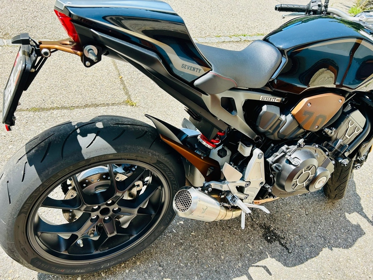 Honda CB 1000 R Swiss Edition mit ABS Honda Honda CB 1000 R Swiss Limited Edition ABS