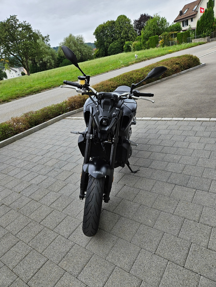 Yamaha  MT-09